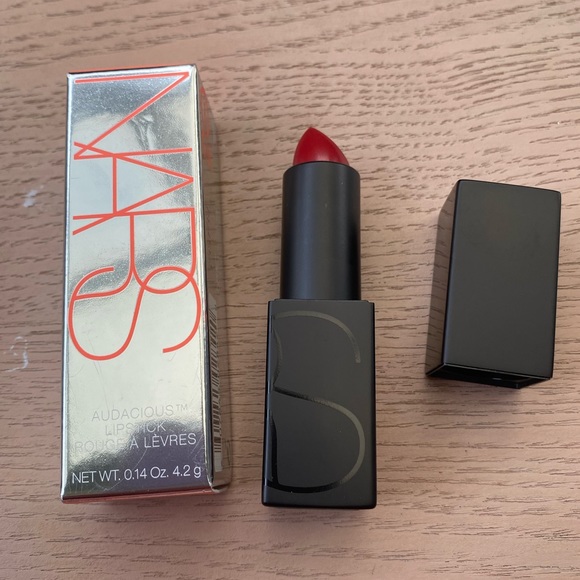 NARS Audacious Lipstick Margot Limited Edition - Picture 2 of 6